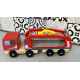 Camion transporteur en bois