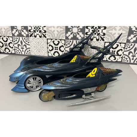 Batmobile BATMAN Comics
