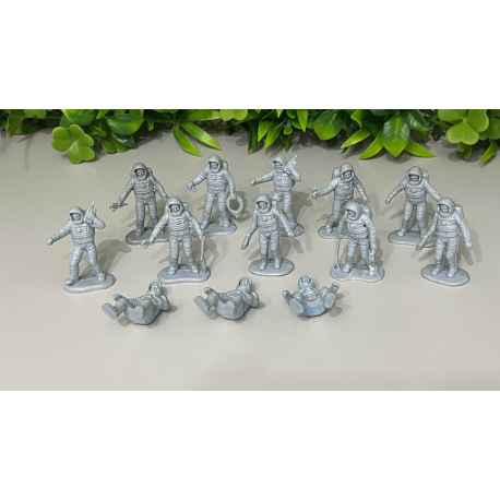 Lot Figurines Astronautes / Cosmonautes