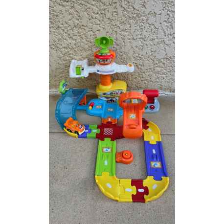 Mon aéroport 1.2.3 décollage Tut Tut Bolides