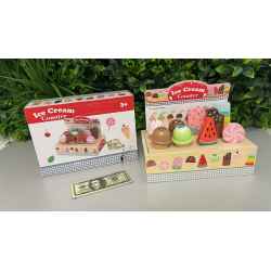 Stand de glaces en bois neuf