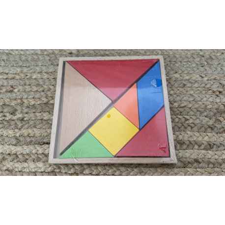 Tangram en bois Neuf