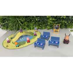 Salle de Classe + cour de récréation PEPPA PIG