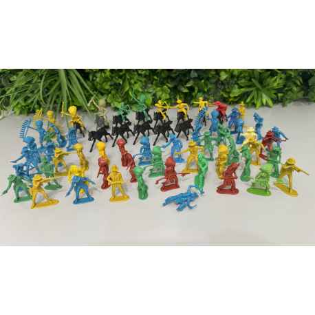 Lot de 19 Cowboys et Indiens